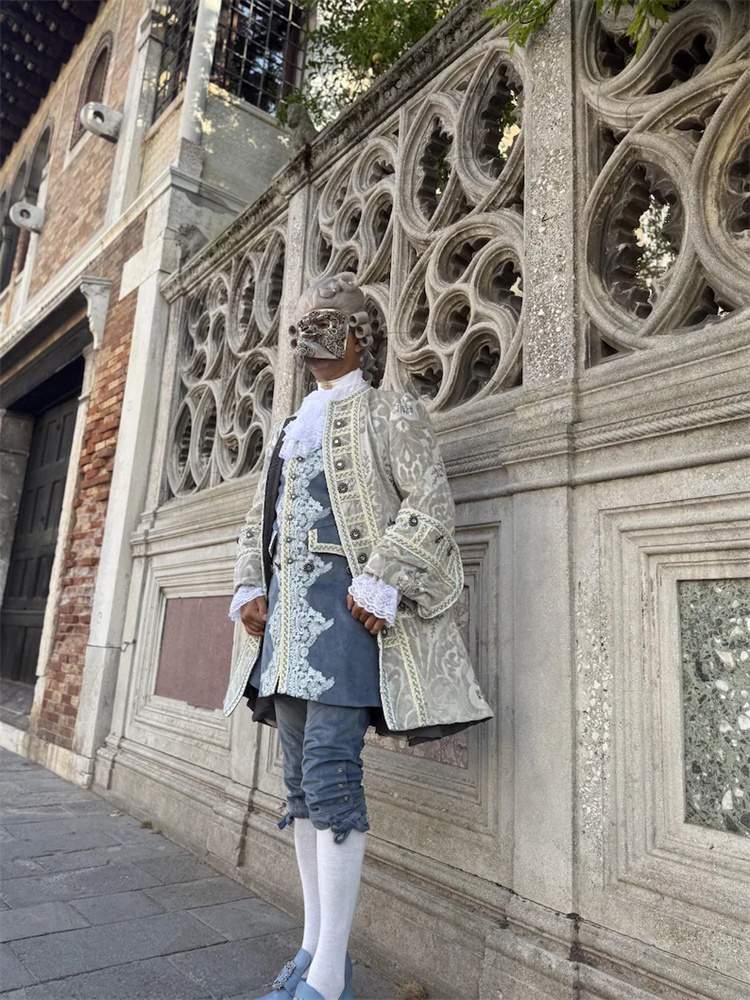 1700s Baroque Rococo Men's Tux - огляд і ціна Badminton Victory