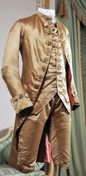 18th Century Colonial Outfit M - огляд і ціна Badminton Victory